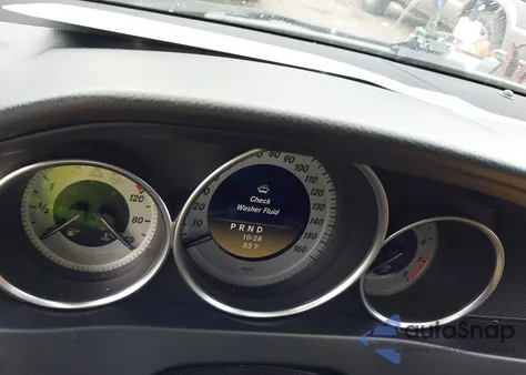 2012 Mercedes-Benz C 300 Sport 4Matic z USA, uszkodzony, nr VIN WDDGF8BBXCR239216